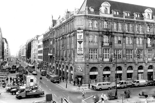 Haus der Demokratie 1999